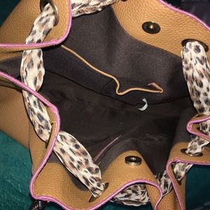 women's shoulder bag